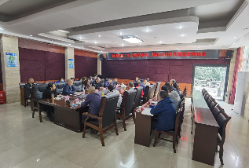 學習黨的二十大報告精神，推動公司高質量發展座談會